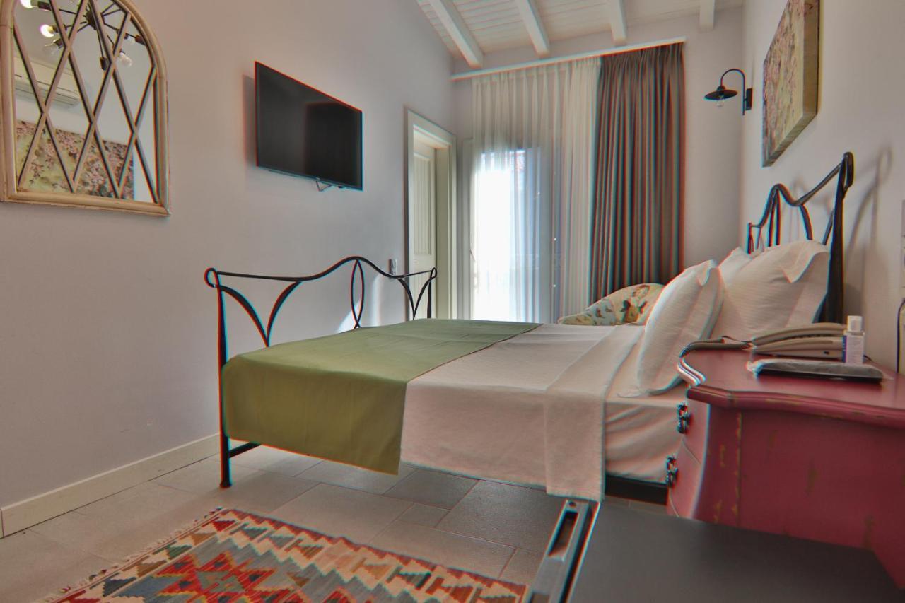 Alacaat Otel Alacati Exterior foto