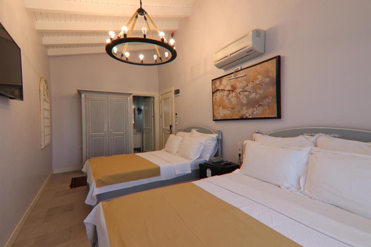 Alacaat Otel Alacati Exterior foto